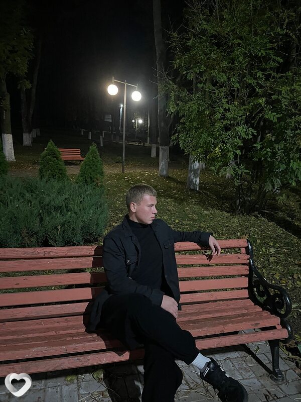 Максим, 24, Могилев — анкета №4003715