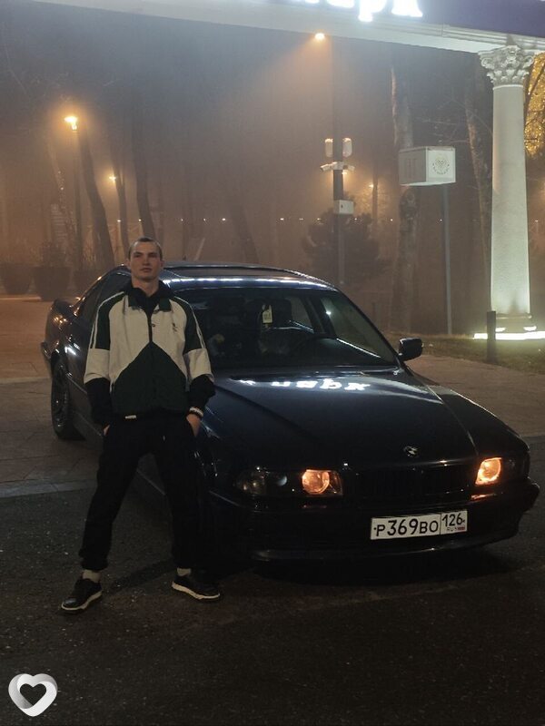 Иван, 19, Кисловодске — анкета №4003829