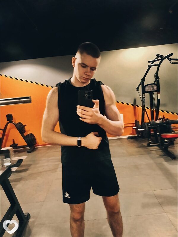 Геннадий, 22, Ярославле — анкета №4003919