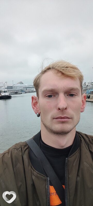 Tema Zhuk, 32, Минске — анкета №14971