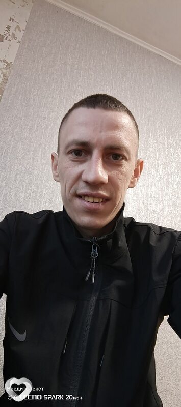 Артем, 31, Уссурийске — анкета №4004640
