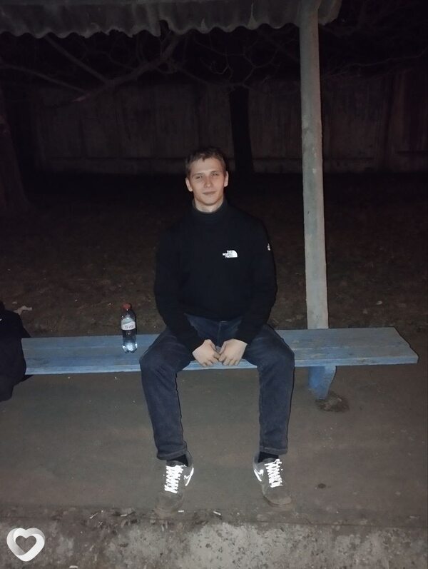 Александр, 22, Донецке — анкета №4005433