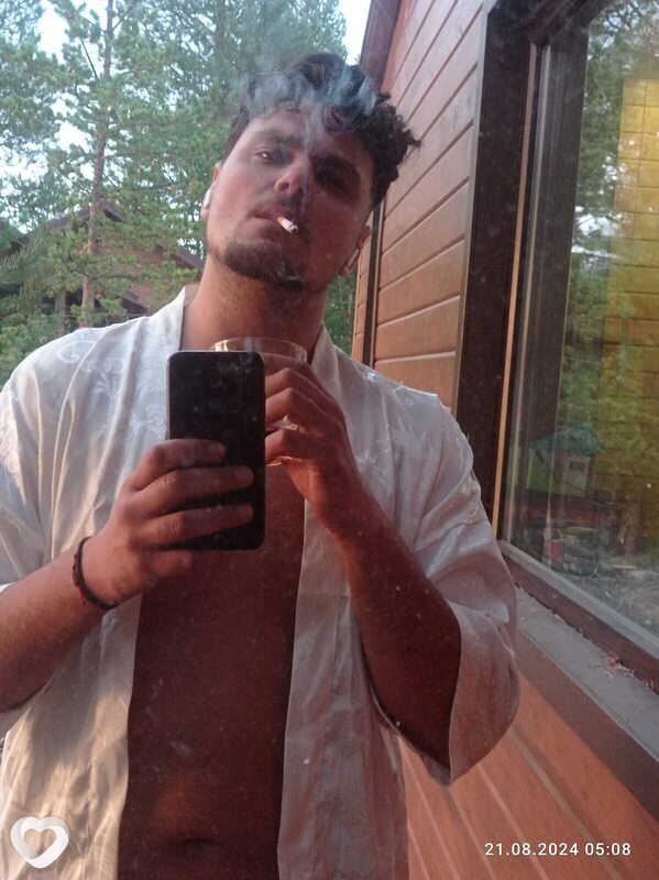 Максимус, Мурманск