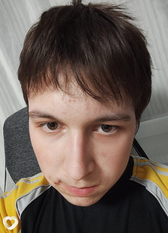 Sasha, 18, Пскове — анкета №4005617