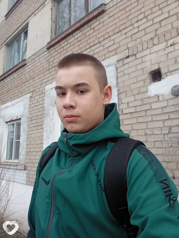 Динис, 18, Челябинске — анкета №4005750