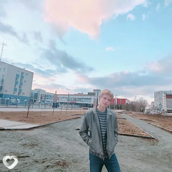 Александр, 19, Барнауле — анкета №4006255