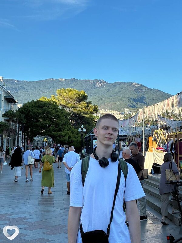 Борис, 21, Донецке — анкета №4006880