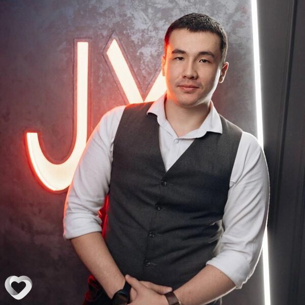 Артём, 23, Улан-Удэ — анкета №4007062