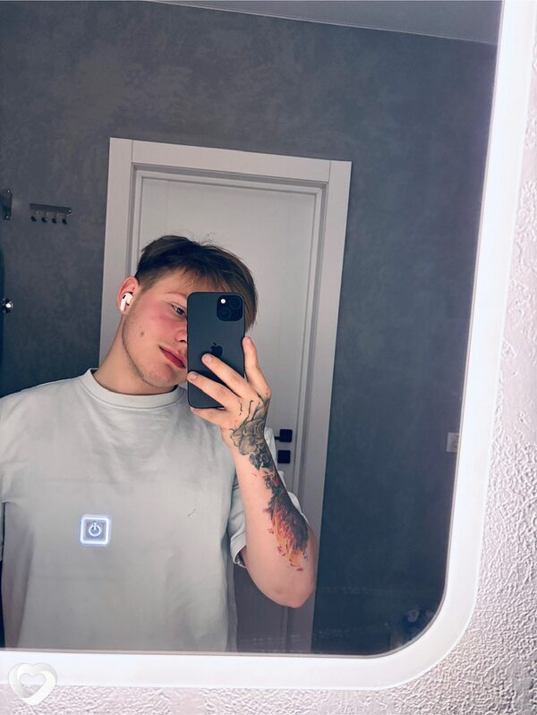 Дима, 20, Казани — анкета №4007358