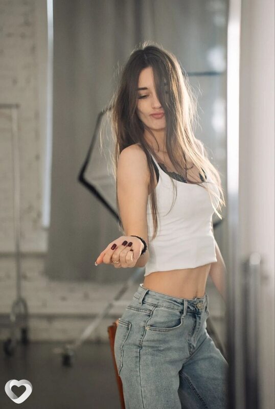 Александра, 19, Ростове-на-Дону — анкета №4008306