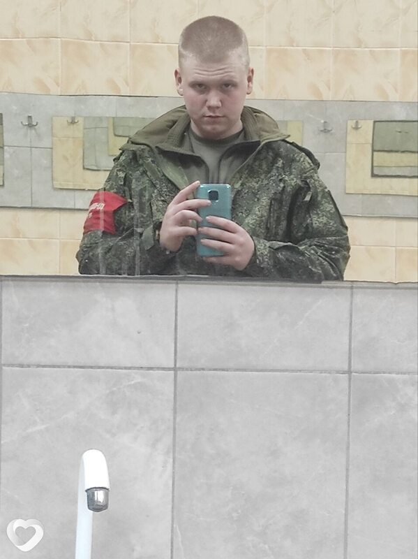 Михаил, 21, Пскове — анкета №4008319