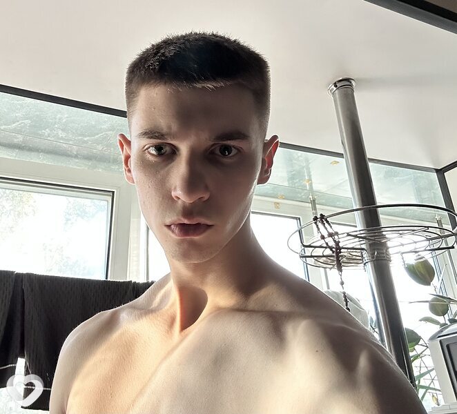 Ярослав, 22, Санкт-Петербурге — анкета №4008409