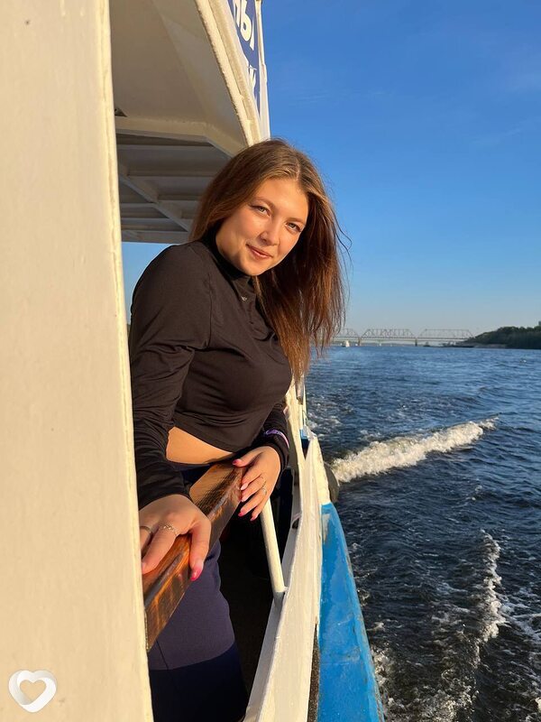 Кристина, 25, Ярославле — анкета №4008778