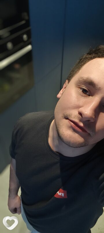 Владимир, 29, Краснодаре — анкета №4008928