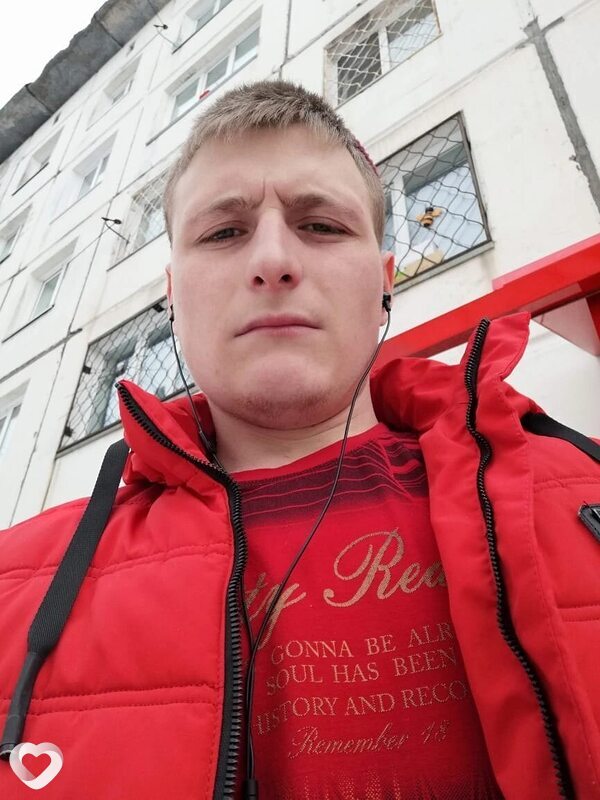 Дима, 29, Бийске — анкета №4009148