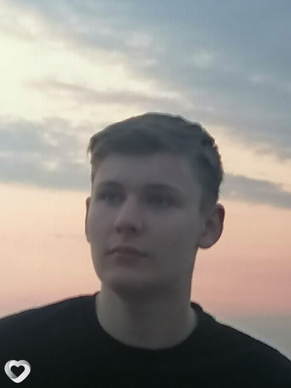 Денис, 21, Бресте — анкета №4009152
