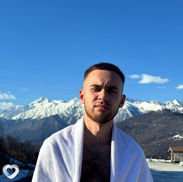 Константин, 21, Петрозаводске — анкета №4010049