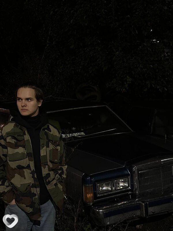 Кирилл, 20, Санкт-Петербурге — анкета №4010248