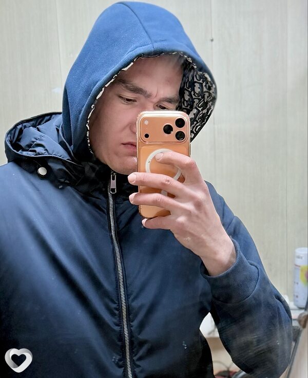 Малик, 22, Москве — анкета №4010253