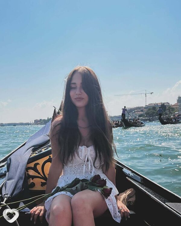 Лиза, 20, Екатеринбурге — анкета №4010330