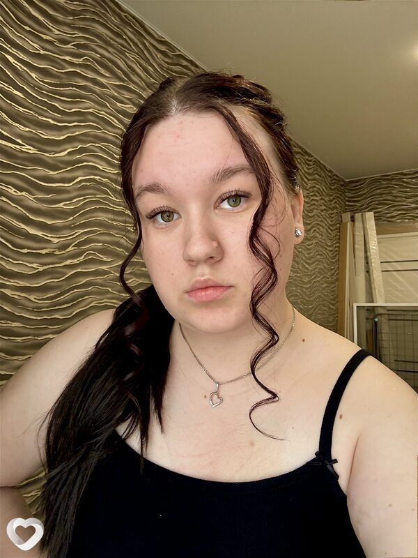 Полина, 21, Красноярске — анкета №4010872