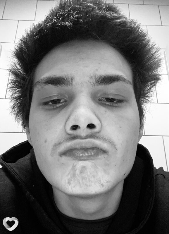 Ivan, 19, Санкт-Петербурге — анкета №4011418