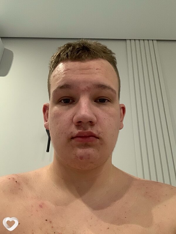 Антон, 19, Могилев — анкета №4012058