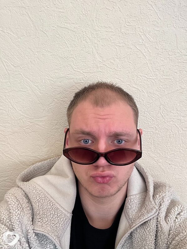 Dmitriy, 19, Санкт-Петербурге — анкета №4012955