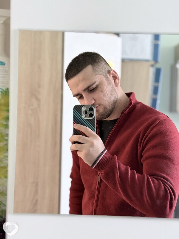 Эмрах, 21, Ростове-на-Дону — анкета №4013259
