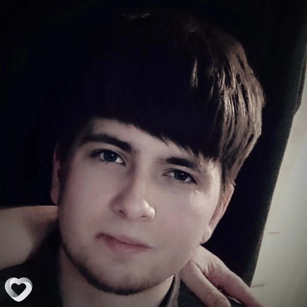 Артем, 27, Павлодаре — анкета №4013032