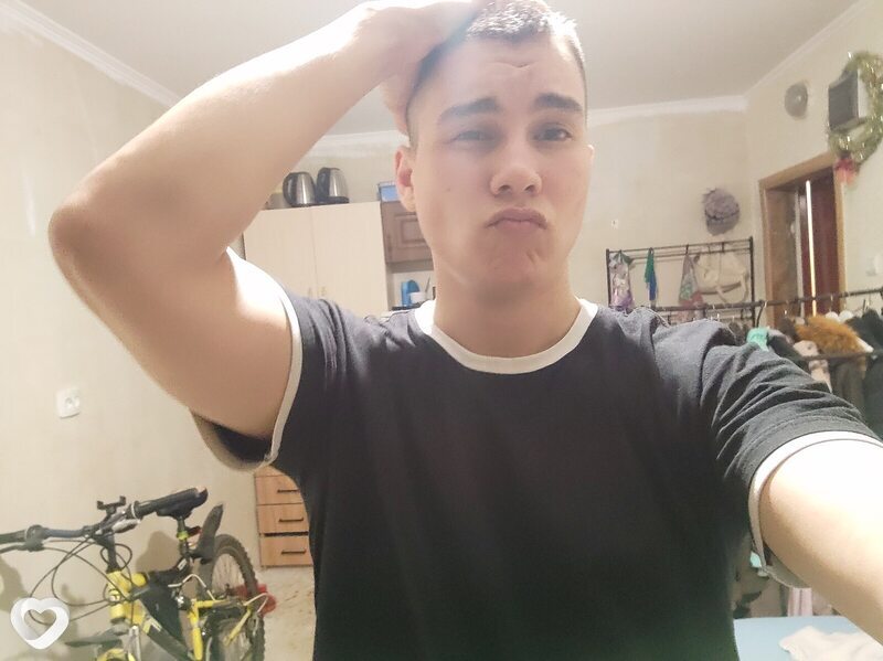 Тимур, 23, Омске — анкета №4013192