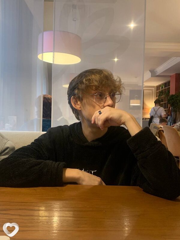 Вася, 21, Челябинске — анкета №4013228