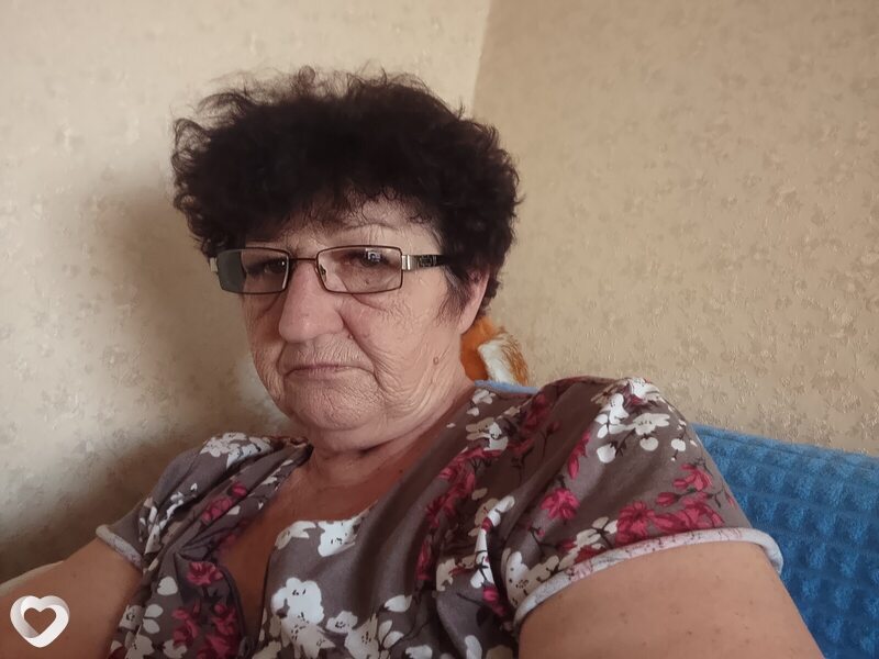 Ирина, Углекаменск