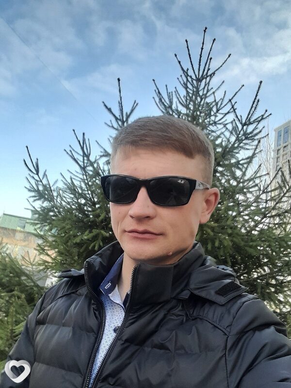 Артем, 36, Тюмени — анкета №4013670