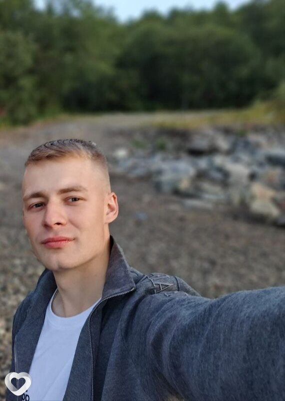 Александр, 23, Мурманске — анкета №4013901