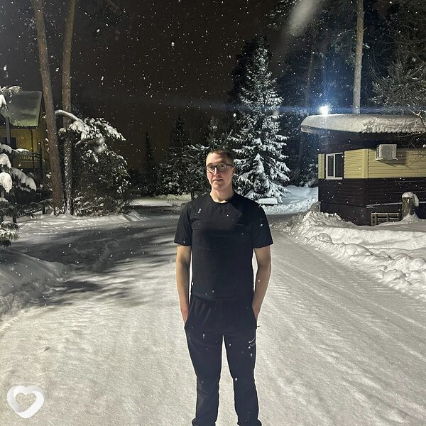 Александр, 22, Новосибирске — анкета №4014043