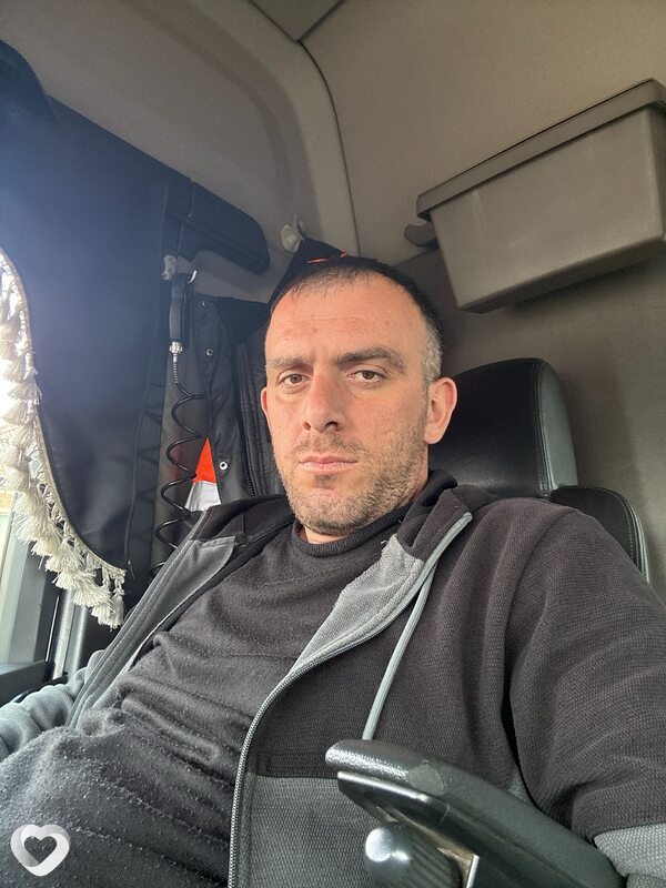 Миша, 34, Луганске — анкета №4014119