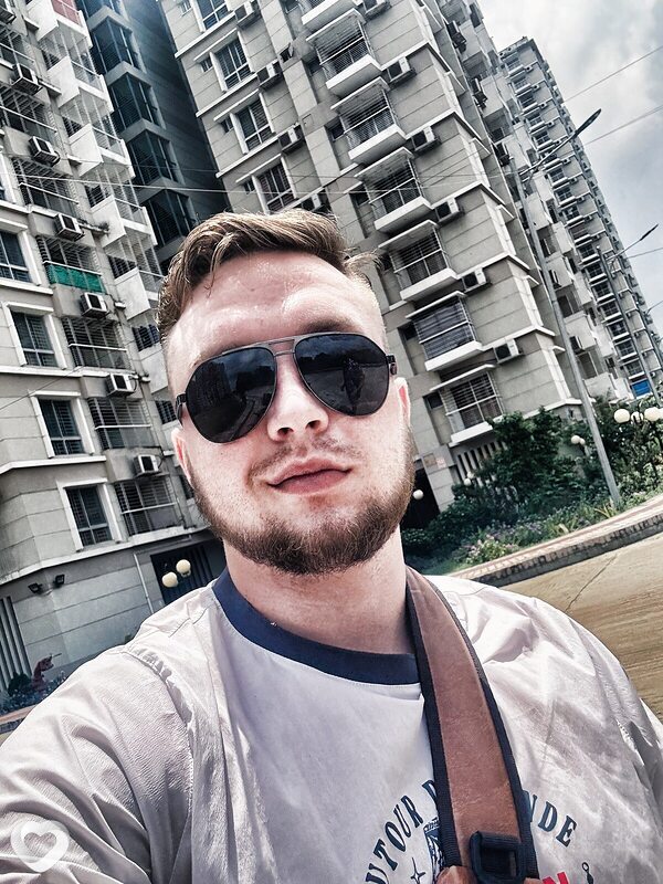 Максим, 26, Губкине — анкета №4014401