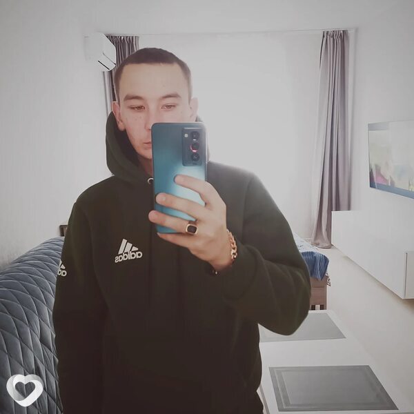 Алексей, 25, Симферополе — анкета №4014720