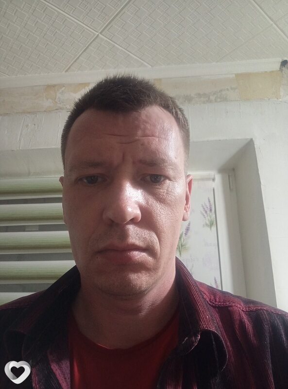 Александр, 35, Снежном — анкета №4015098