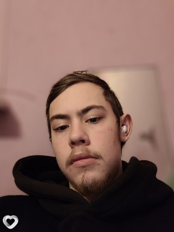 Алексей, 20, Челябинске — анкета №4015485