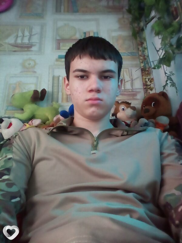 Антон, 18, Краснодаре — анкета №4016877