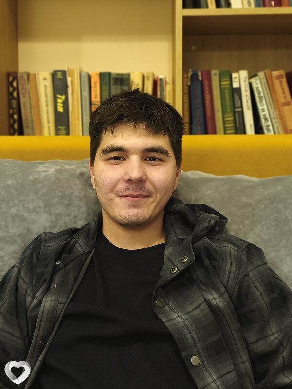 Дмитрий, 21, Чебоксарах — анкета №4017403