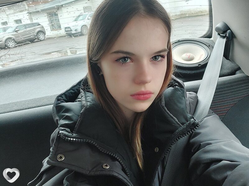 Ева, 19, Ярославле — анкета №4017683