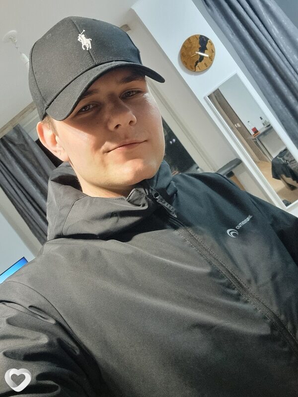 Иван, 26, Екатеринбурге — анкета №4018327