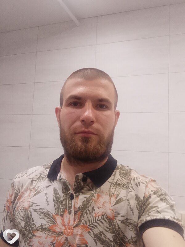 Роман, 26, Барнауле — анкета №4018429