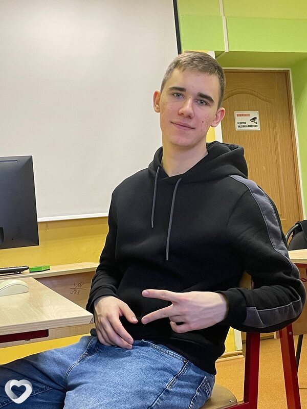 Евгений, 19, Калининграде — анкета №4019147