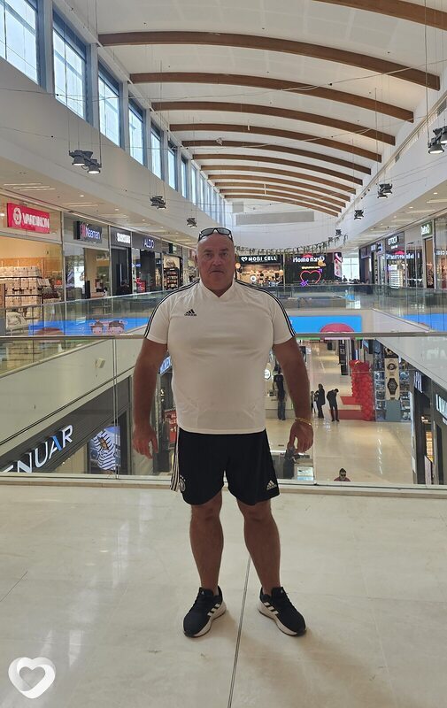 Виктор, Тверия