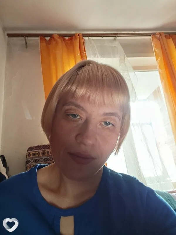 Алеся, 34, Новоалтайске — анкета №4019777
