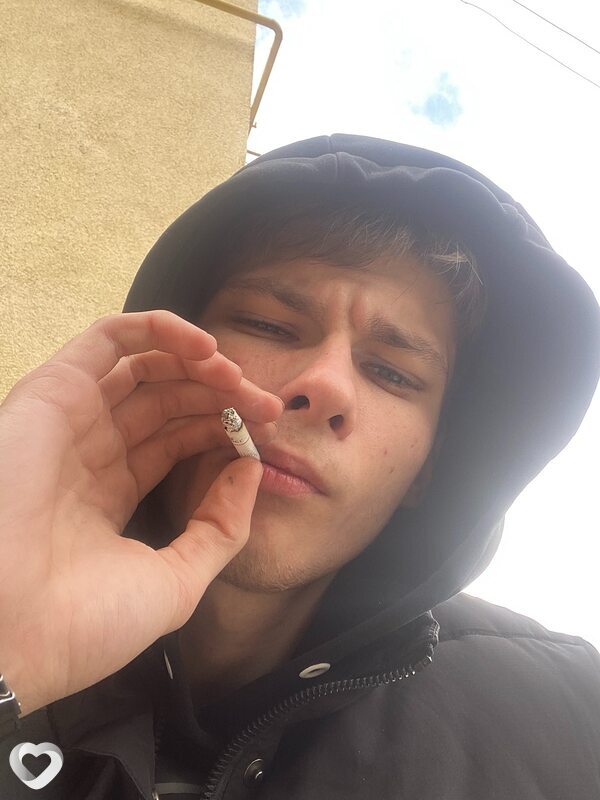 Иван, 20, Саратове — анкета №4021751